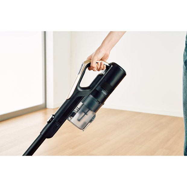 ＜春の家電フェア＞【ハイアール】コードレス式スティッククリーナー（JC-HG1A-K）