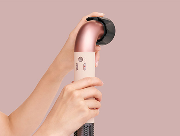 【Dyson】Supersonic r™ヘアドライヤー（全２色）