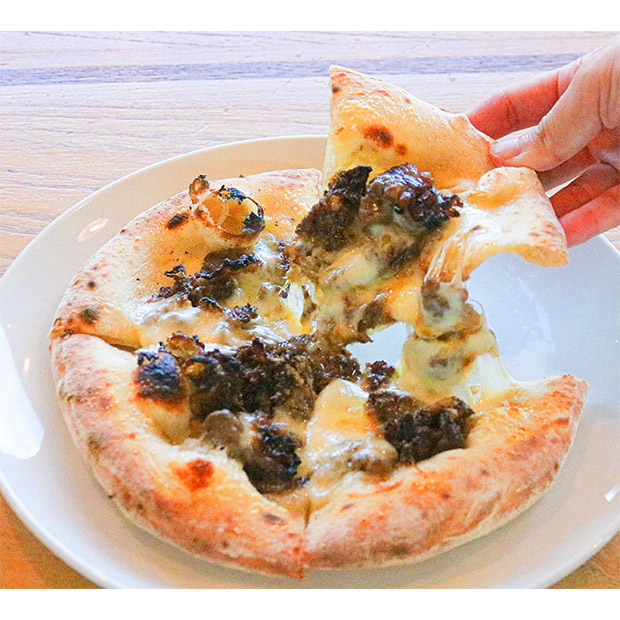 【Cake & Coffee Hinodeya】石窯焼き冷凍ピザ3種セット（佐賀牛ピザ、マルゲリータ、海鮮ピザ）